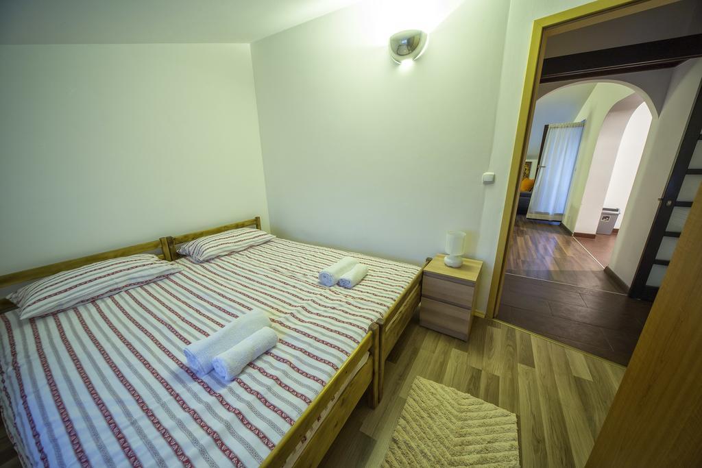 Apartments Michelle Umag Bilik gambar