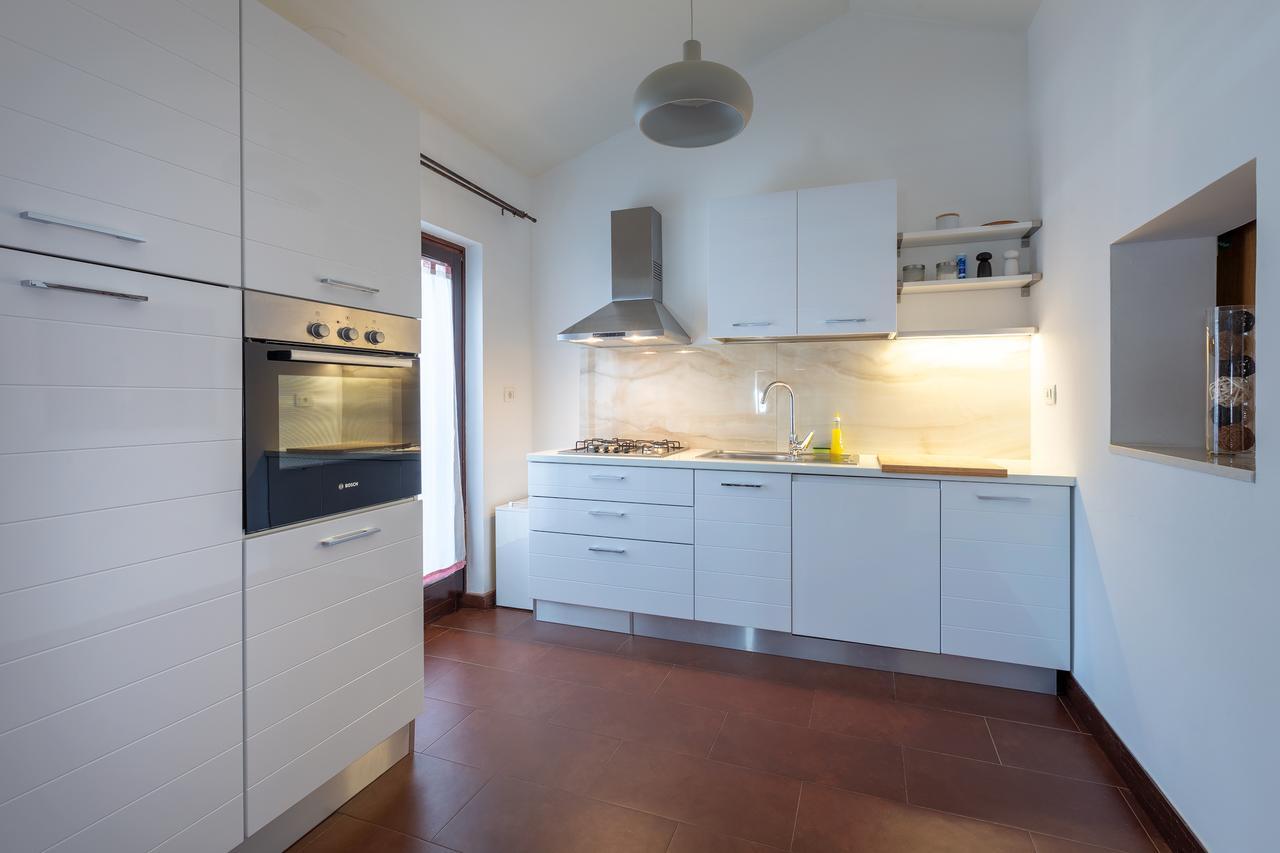 Apartments Michelle Umag Luaran gambar